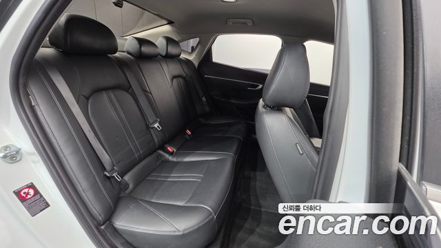 Hyundai Sonata 2020 — photo 19