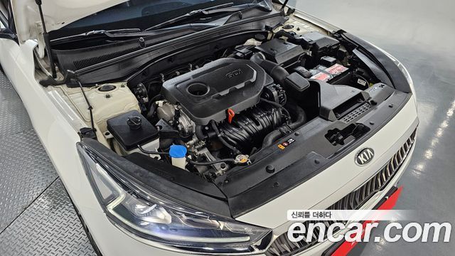 Kia K7 2016 — photo 6