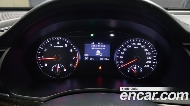 Kia K7 2019 — photo 11