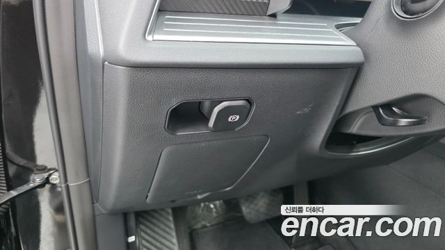 KG Mobility Torres 2023 — photo 12