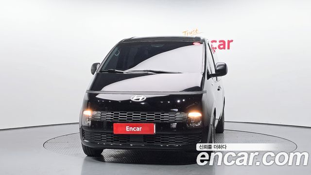 Hyundai Staria 2026 — photo 3