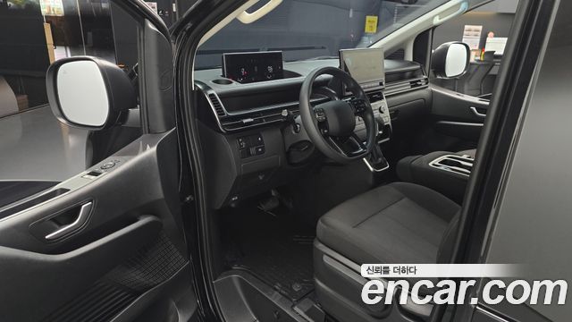 Hyundai Staria 2026 — photo 10