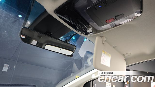Hyundai Staria 2026 — photo 20