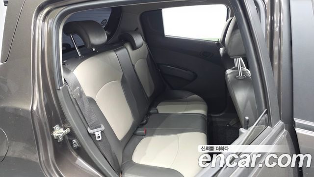 Chevrolet Korea Spark 2012 — photo 17