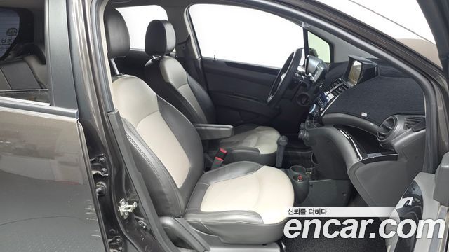 Chevrolet Korea Spark 2012 — photo 16