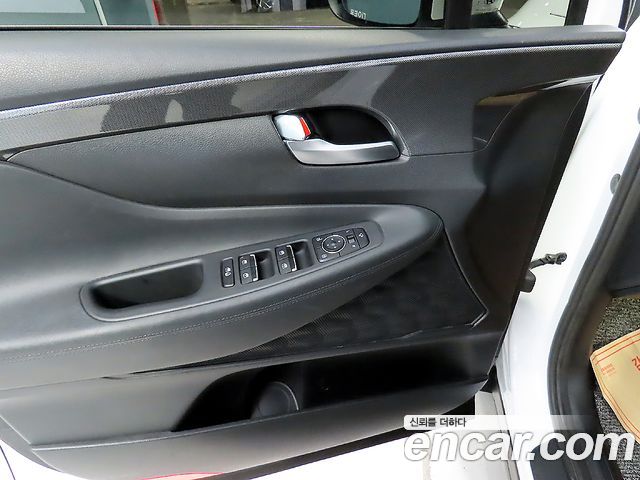 Hyundai Santafe 2022 — photo 12