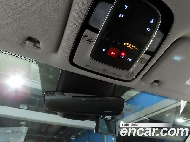 Hyundai Santafe 2022 — photo 15