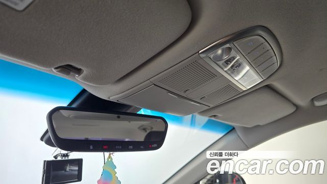 Genesis EQ900 2016 — photo 19