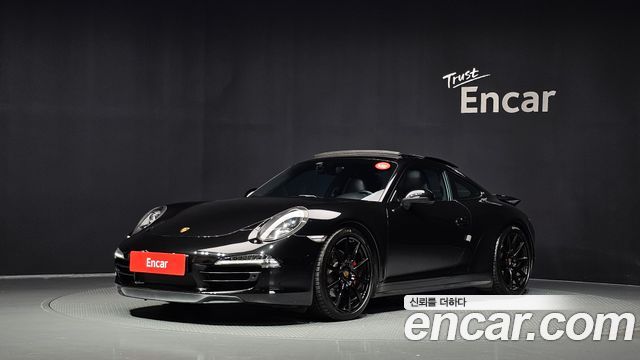 Porsche 911 2013 — photo 1