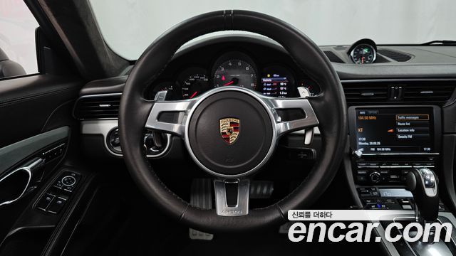 Porsche 911 2013 — photo 13