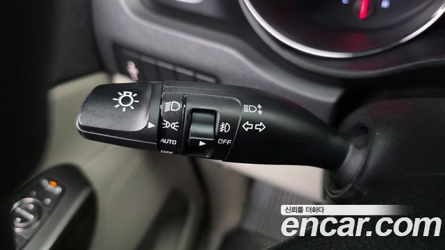 Kia Canival 2019 — photo 23