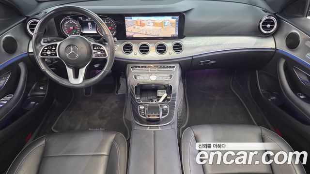 Mercedes-Benz E-Class 2020 — photo 7