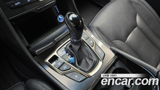 Hyundai Grandeur 2014 — photo 12