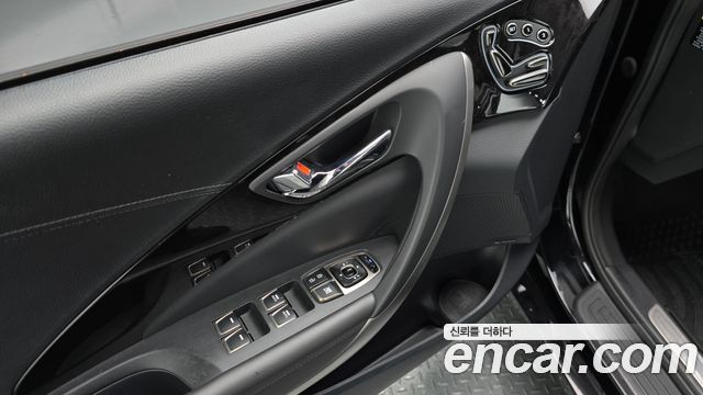 Hyundai Grandeur 2014 — photo 21