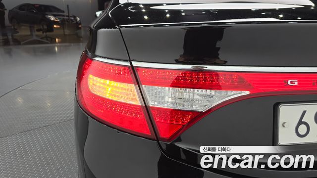 Hyundai Grandeur 2014 — photo 9