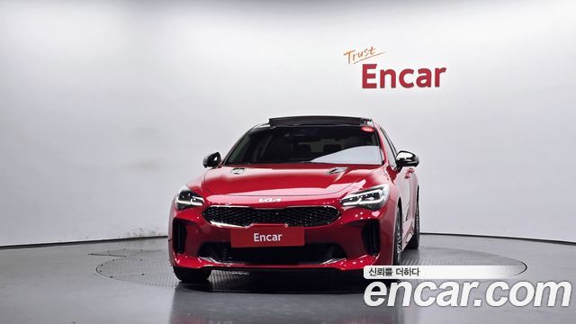 Kia Stinger 2023 — photo 3