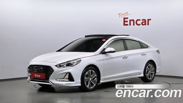 Hyundai Sonata 2019 — photo 1