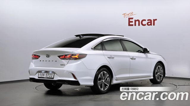 Hyundai Sonata 2019 — photo 2