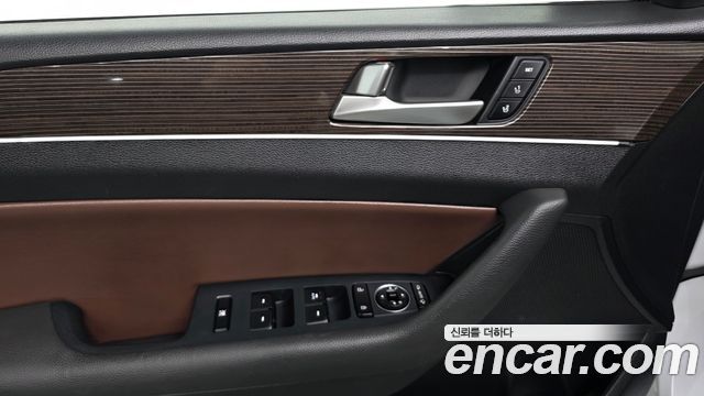 Hyundai Sonata 2019 — photo 23