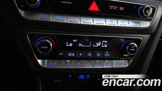 Hyundai Sonata 2019 — photo 25