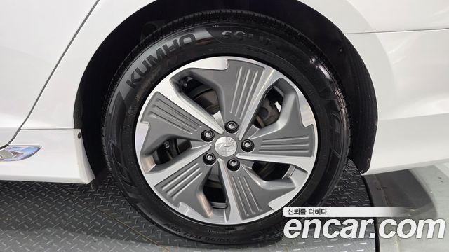 Hyundai Sonata 2019 — photo 7