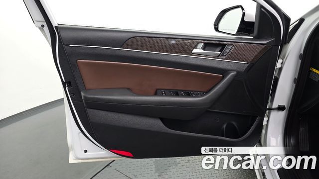 Hyundai Sonata 2019 — photo 14