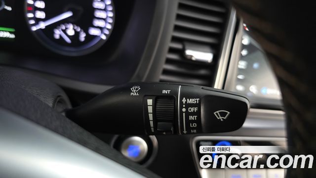 Hyundai Sonata 2019 — photo 28