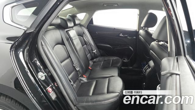 Kia K7 2020 — photo 17