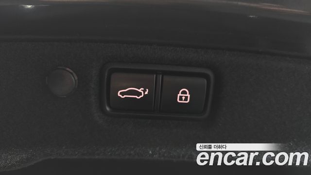 Kia K7 2020 — photo 26