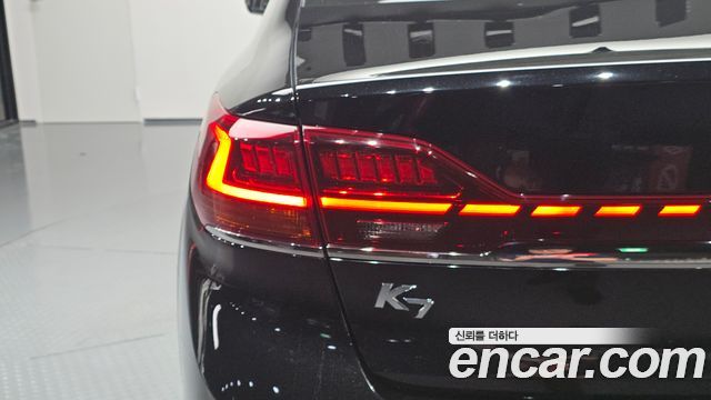 Kia K7 2020 — photo 9
