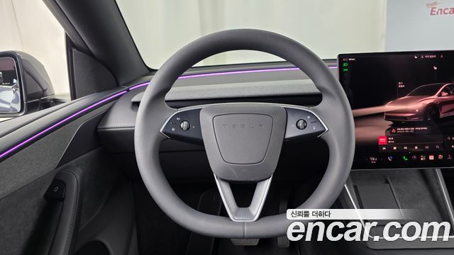Tesla Model Y 2026 — photo 18