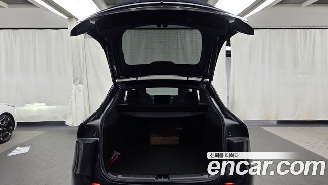 Tesla Model Y 2026 — photo 26
