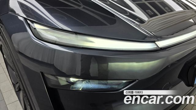 Tesla Model Y 2026 — photo 8