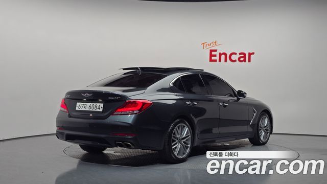 Genesis G70 2019 — photo 2