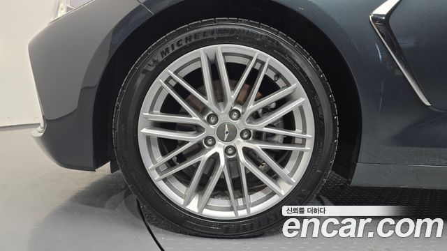 Genesis G70 2019 — photo 5