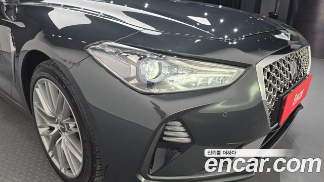 Genesis G70 2019 — photo 8