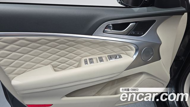 Genesis G70 2019 — photo 14