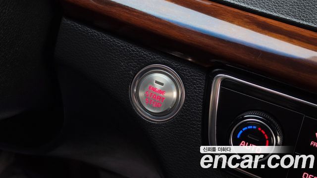 Kia K7 2017 — photo 24
