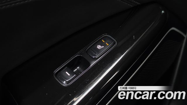Kia K7 2017 — photo 26