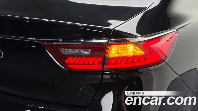Kia K7 2017 — photo 9