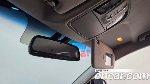 Kia K7 2017 — photo 31