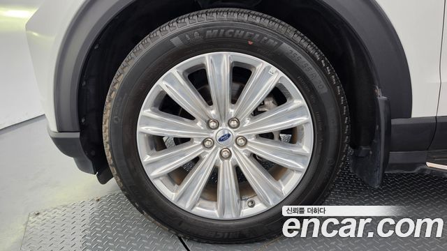 Ford Explorer 2020 — photo 5