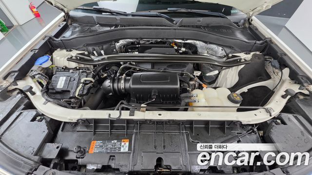 Ford Explorer 2020 — photo 6