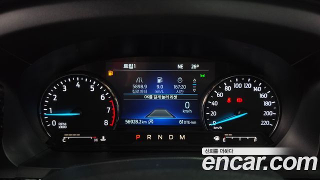 Ford Explorer 2020 — photo 11