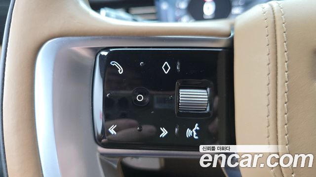 Land Rover Range Rover 2023 — photo 27