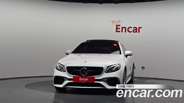 Mercedes-Benz E-Class 2017 — photo 3
