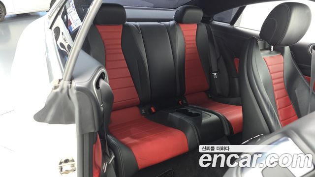 Mercedes-Benz E-Class 2017 — photo 17