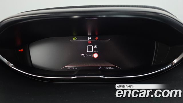 Peugeot 5008 2021 — photo 11