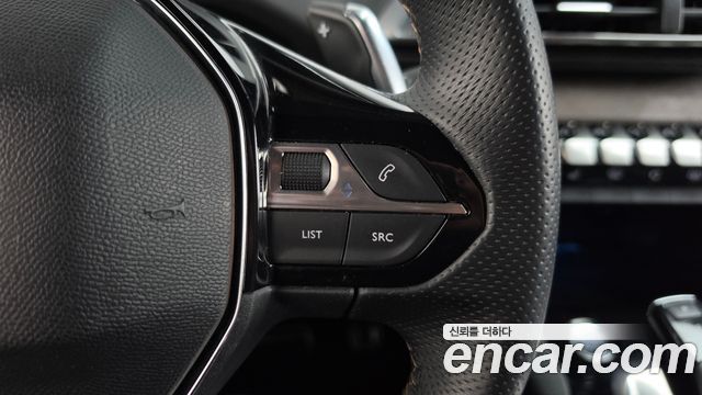 Peugeot 5008 2021 — photo 23