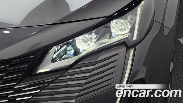 Peugeot 5008 2021 — photo 8